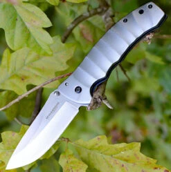 Boker Magnum 01RY199 Blue Drop, 3.7" 440A Plain Blade, Gray Aluminium Handle