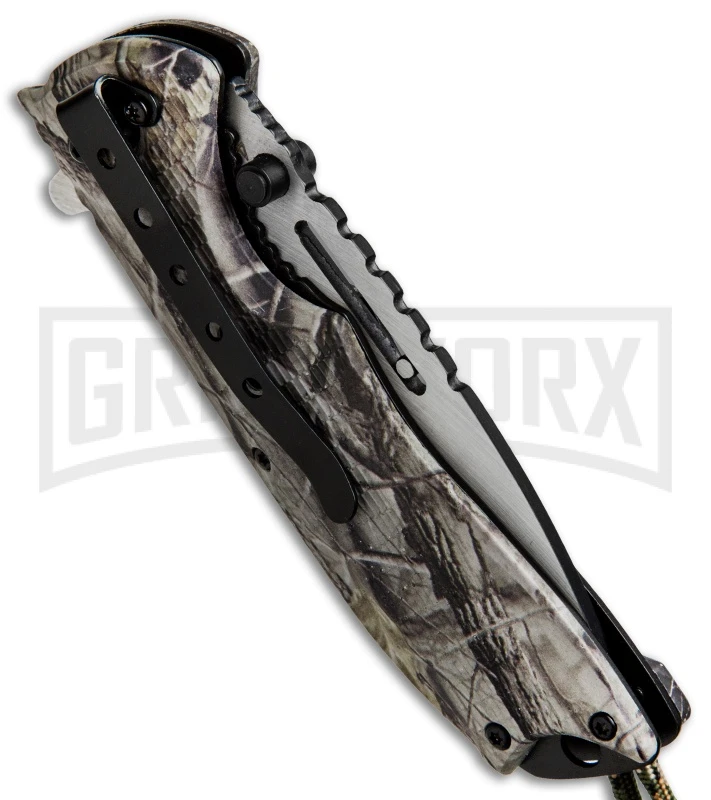 Boker Magnum 01LG097 Camo Companion Folding Knife - Two Tone Plain 3 Boker Magnum 01LG097 Camo Companion Folding Knife - Two Tone Plain - Image 3