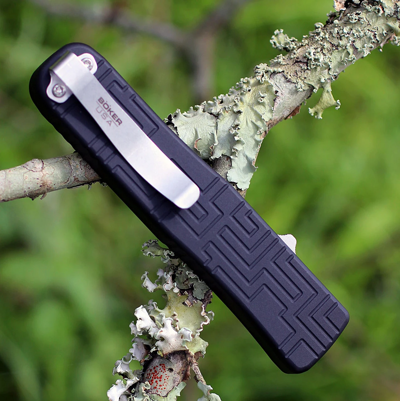 Boker Plus USA OTF Automatic Black Alum (3.5" 154CM SW) 06EX260 4 Boker Plus USA OTF Automatic Black Alum (3.5" 154CM SW) 06EX260 - Image 4